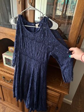 Navy Blue Lace Cold-Shoulder Dress